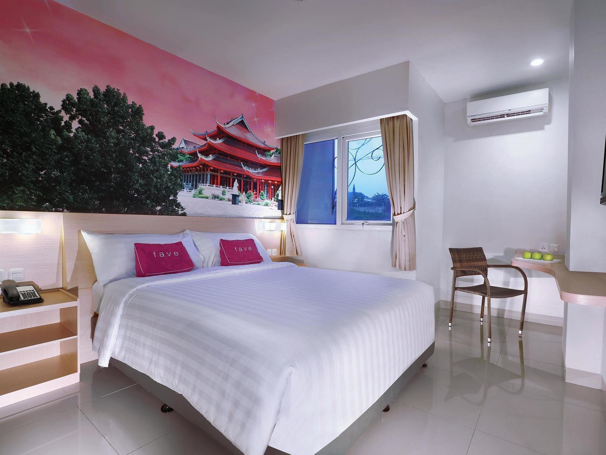 Favehotel Simpang Lima - Semarang Bagian luar foto